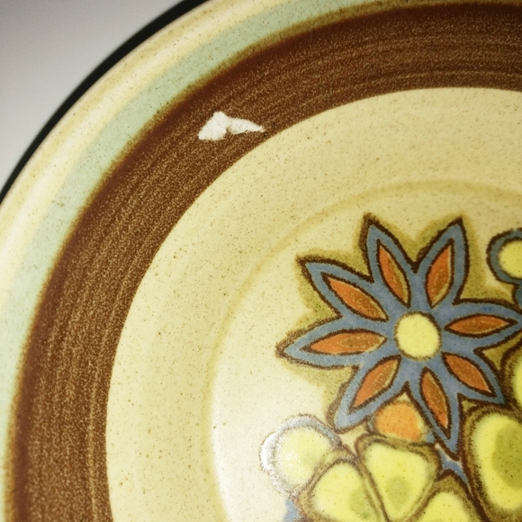 Mikasa two plates - Picture 3 of 4